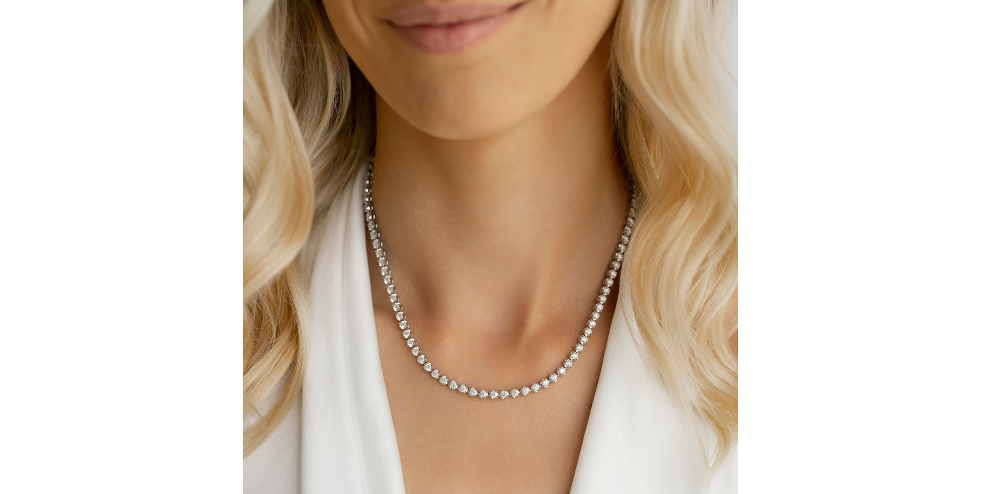 Náhrdelník s diamantmi Montclaire