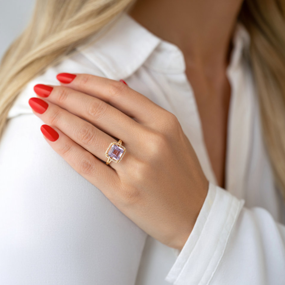 Prsteň s diamantmi a ametystom Unicum Amuletum