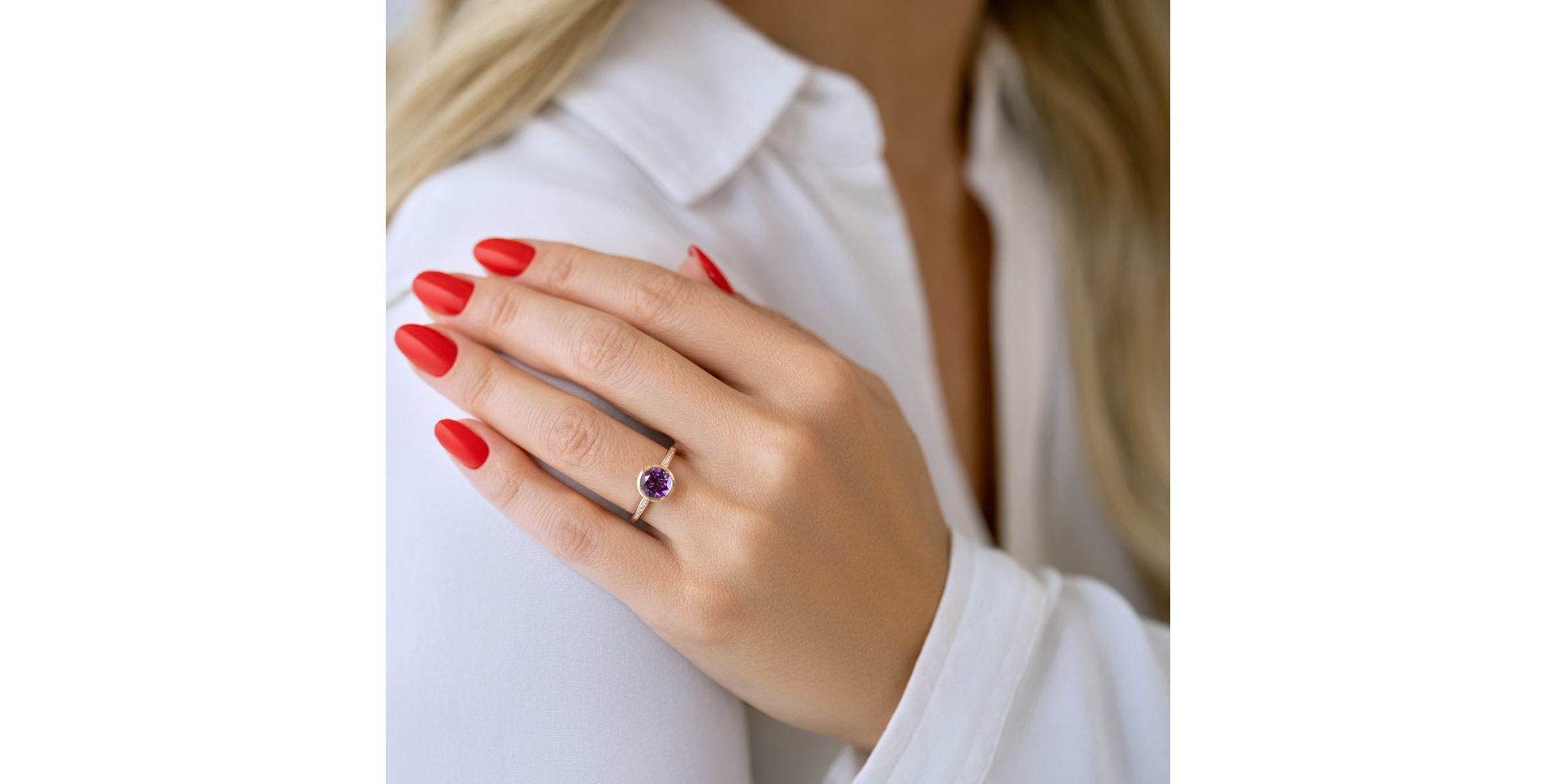 Prsteň s diamantmi a morganitom Regal Elegance