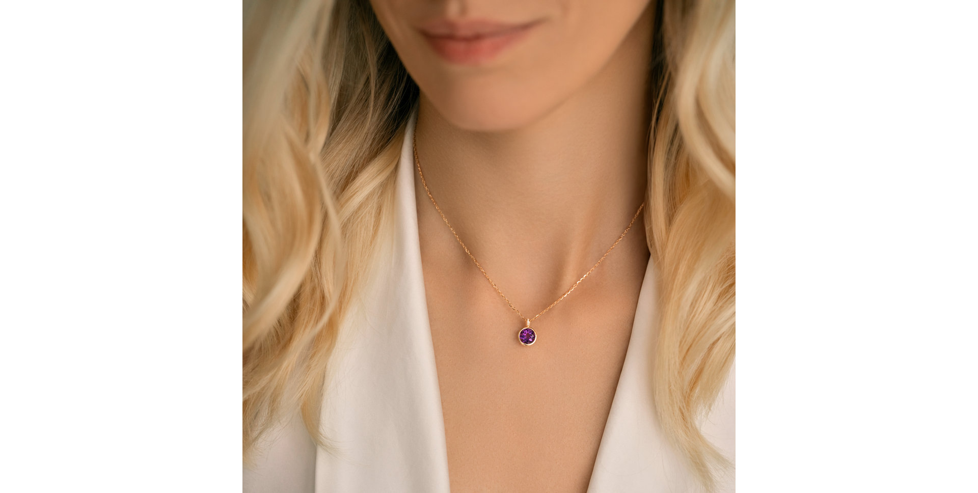 Náhrdelník s diamantmi a morganitom Regal Elegance