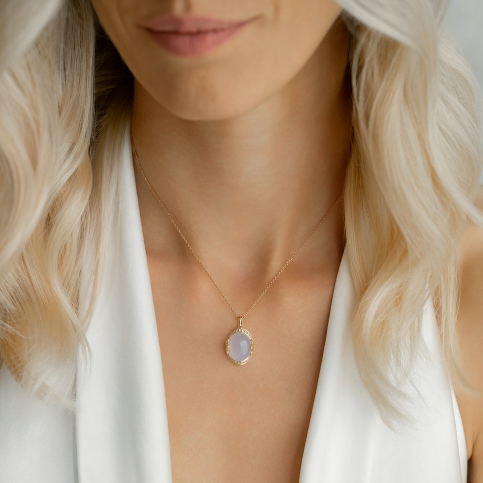 Prívesok s chalcedonom a diamantmi Mystique