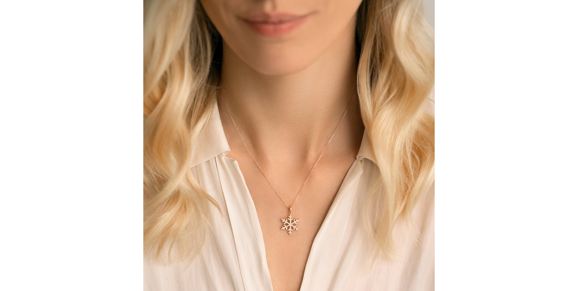 Přívěsok s diamantmi Pink Snowflake