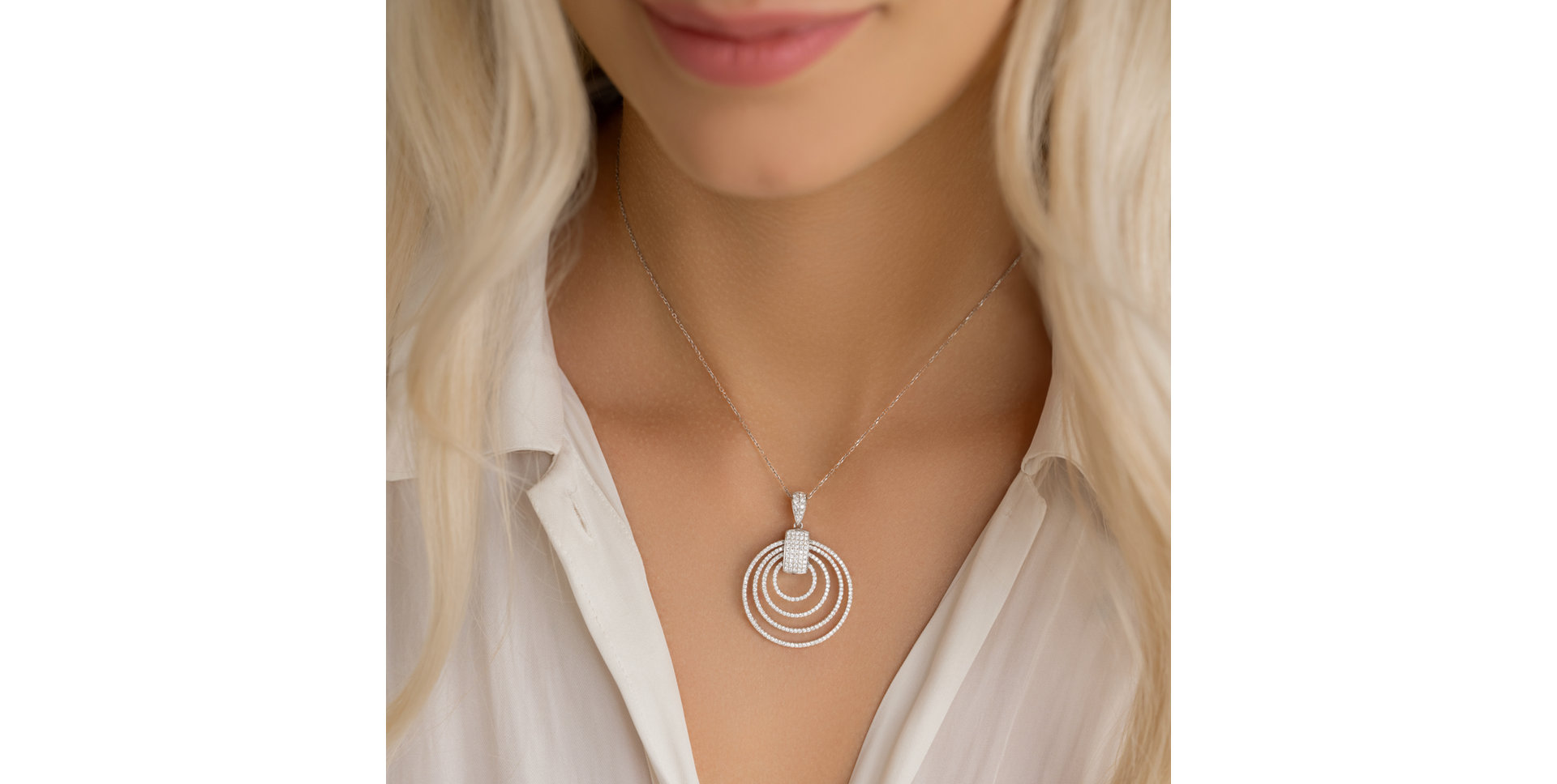 Přívěsok s diamantmi Diamond Galaxy