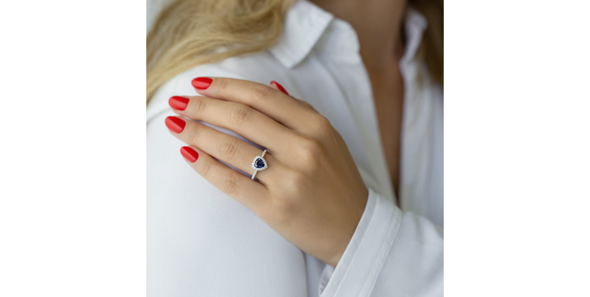 Prsteň s zafírom a diamantmi Longing Heart