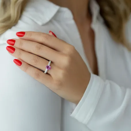 Prsteň s zafírom a diamantmi Noelle