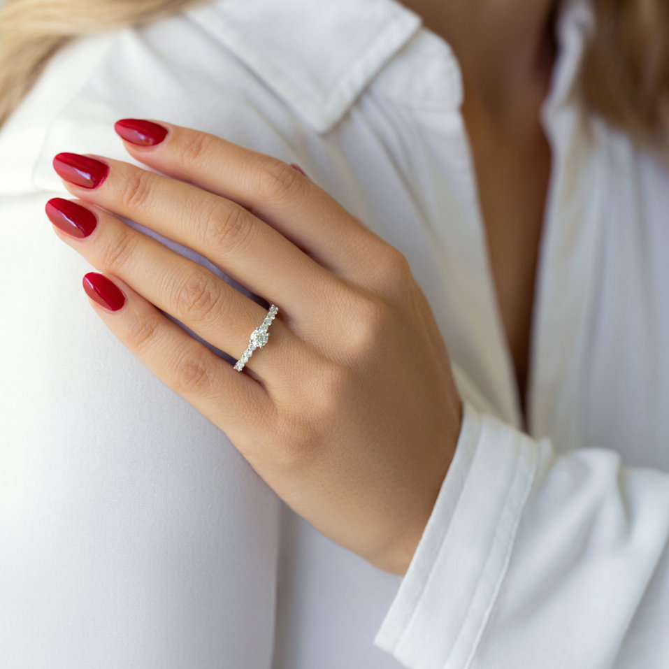 Prsteň s diamantmi Kenza