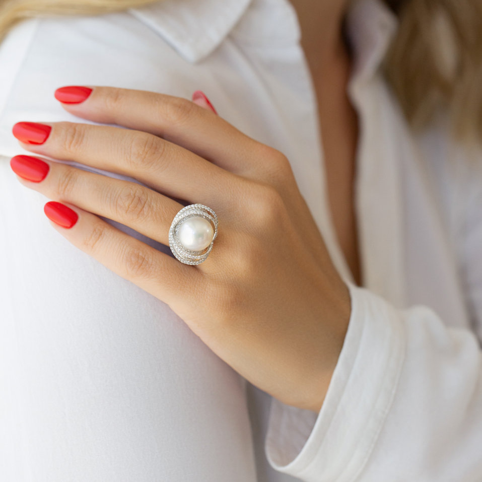 Prsteň s perlou a diamantmi Oakley