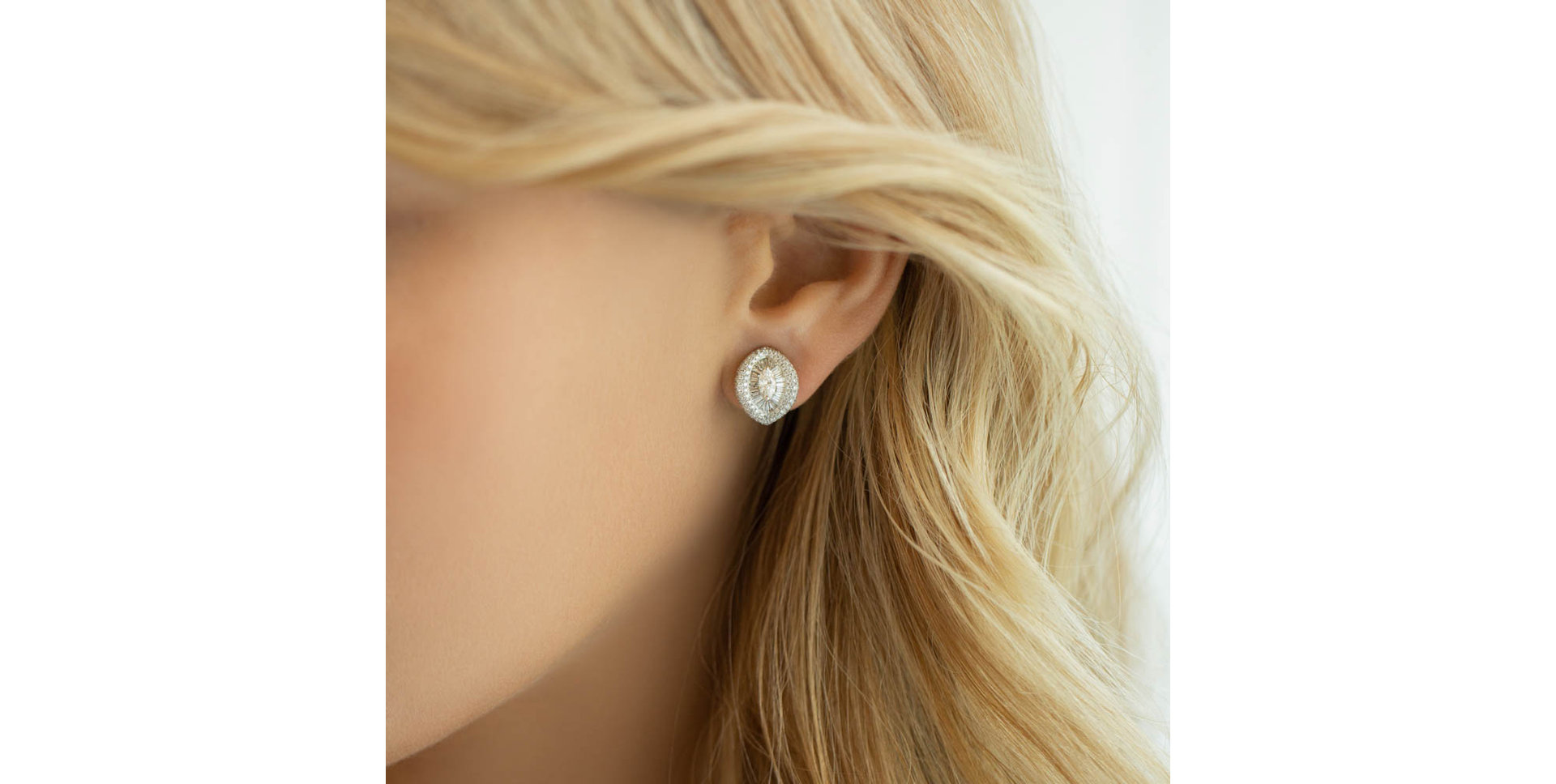 Náušnice s diamantmi Antike