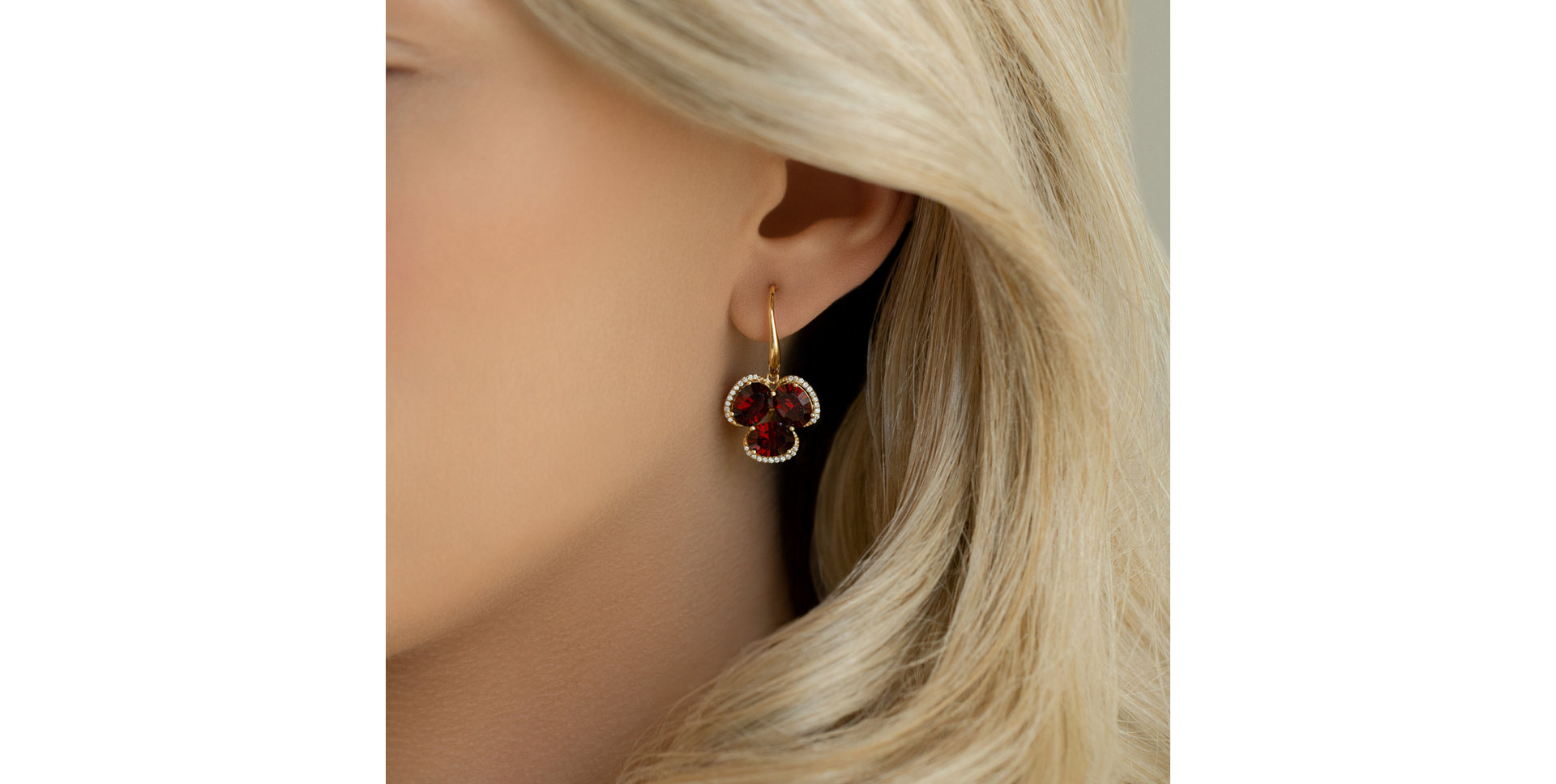 Náušnice s diamantmi a granátom Harmony With Pride