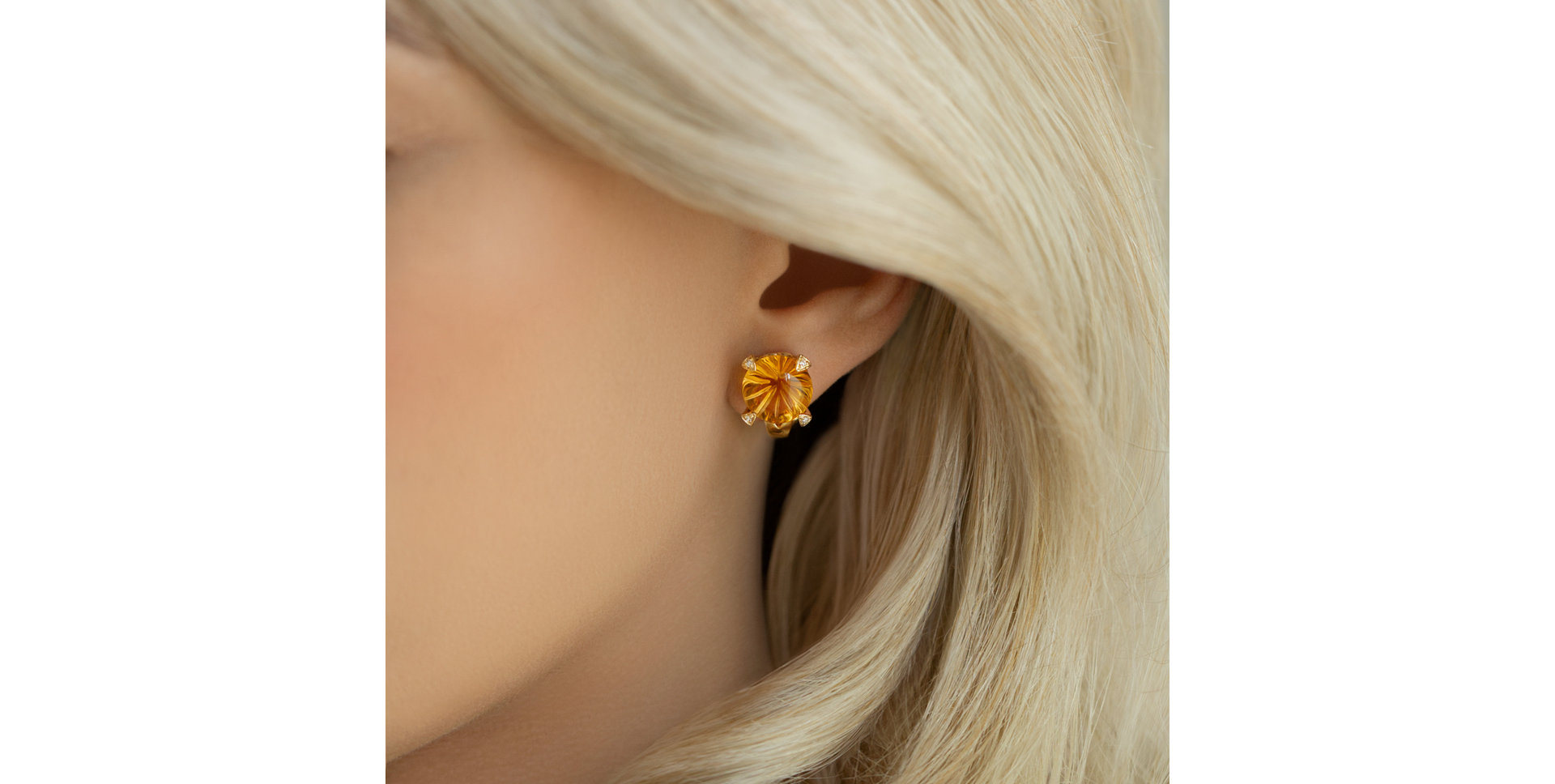 Náušnice s ruženínom a diamantmi Magical Rose