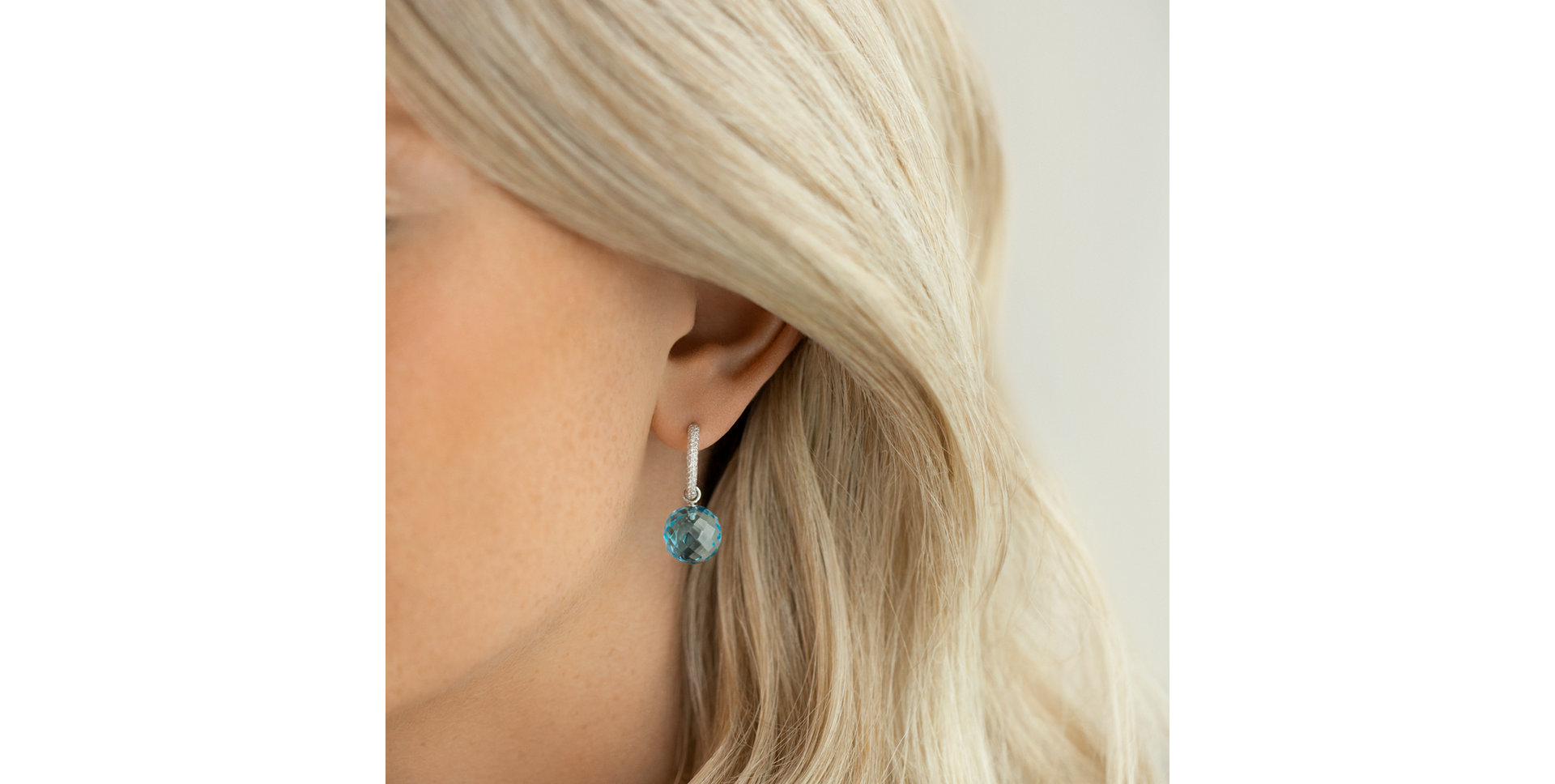 Náušnice s topásom a diamantmi Amirra