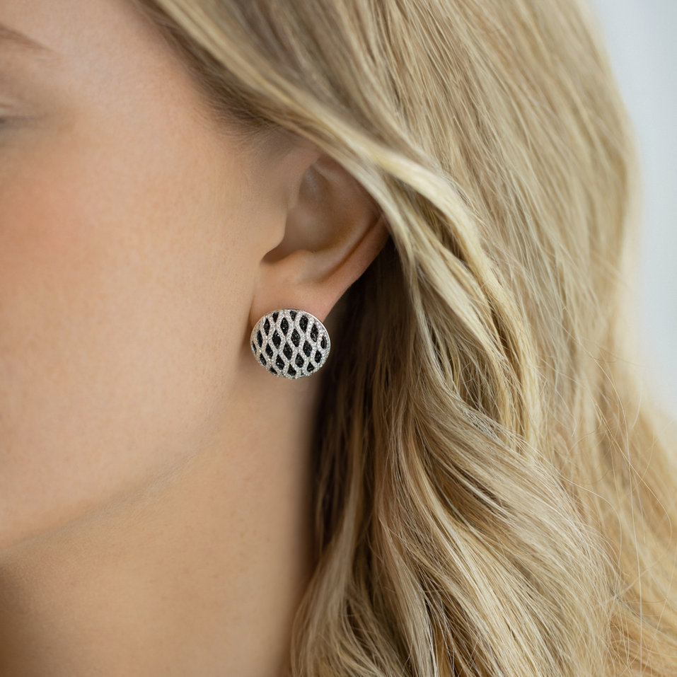 Náušnice s čiernymi a bielymi diamantmi Brilliant Wheels