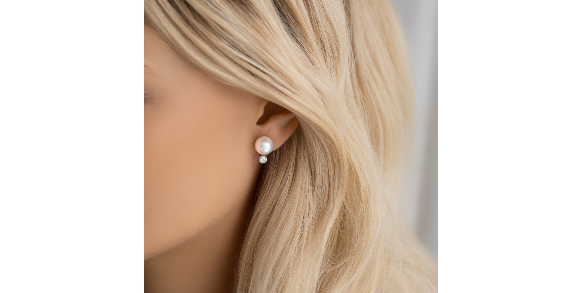 Náušnice s perlou diamantom Living Ocean