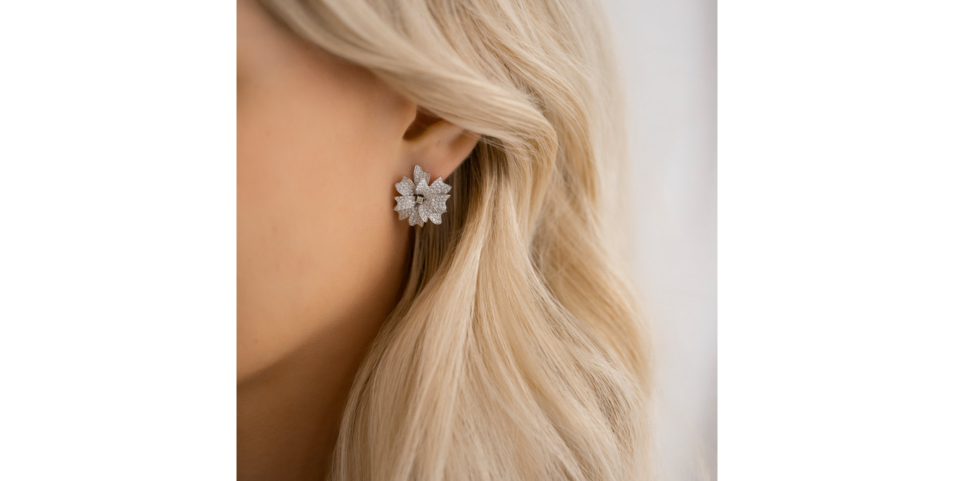 Náušnice s hnedými diamantmi Celestial Rose
