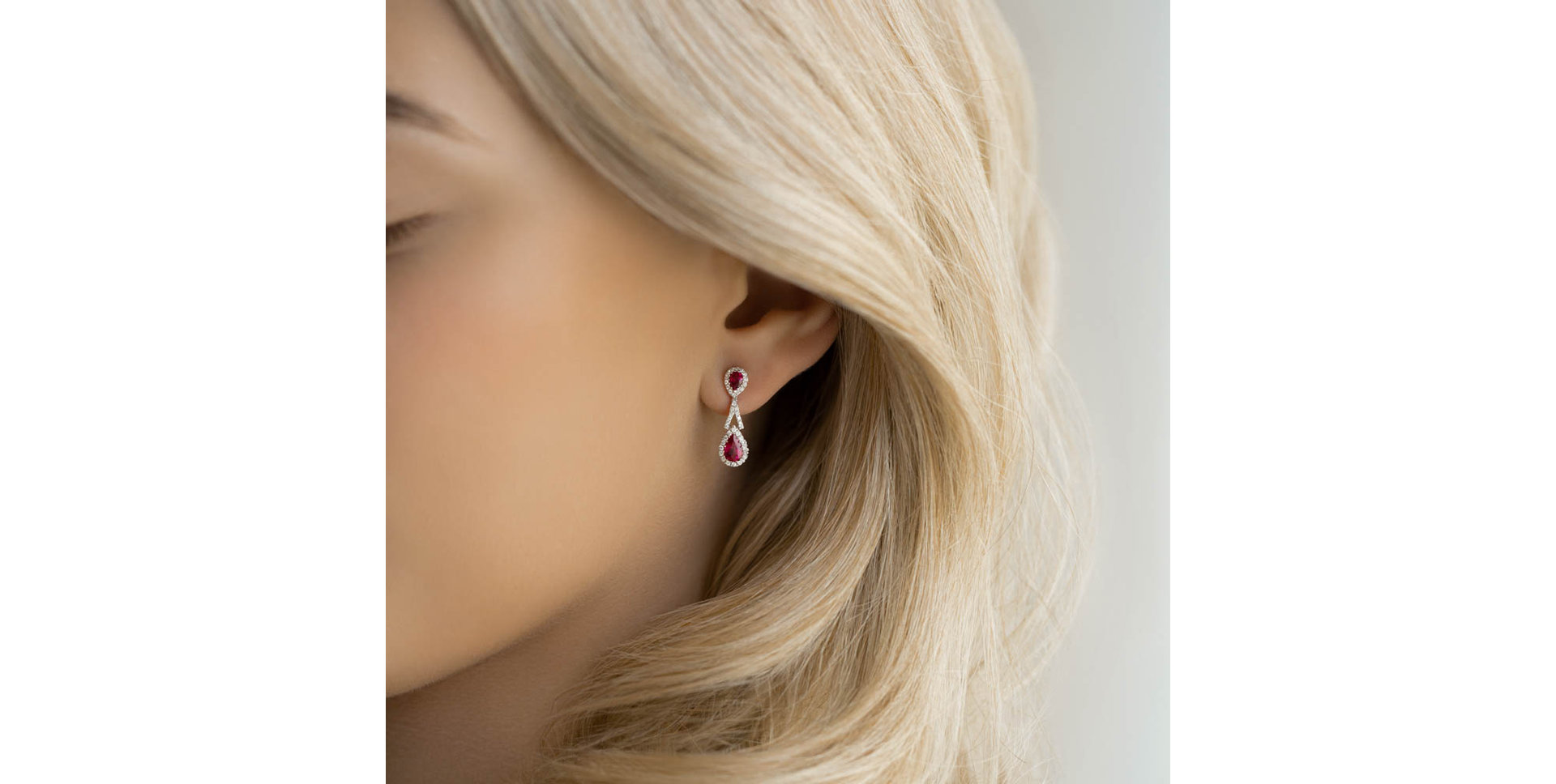 Náušnice s diamantmi a rubínmi Ruby Woman