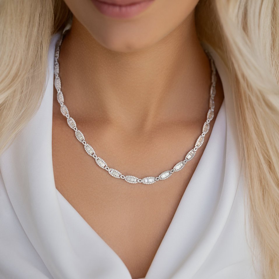 Náhrdelník s diamantmi Monique