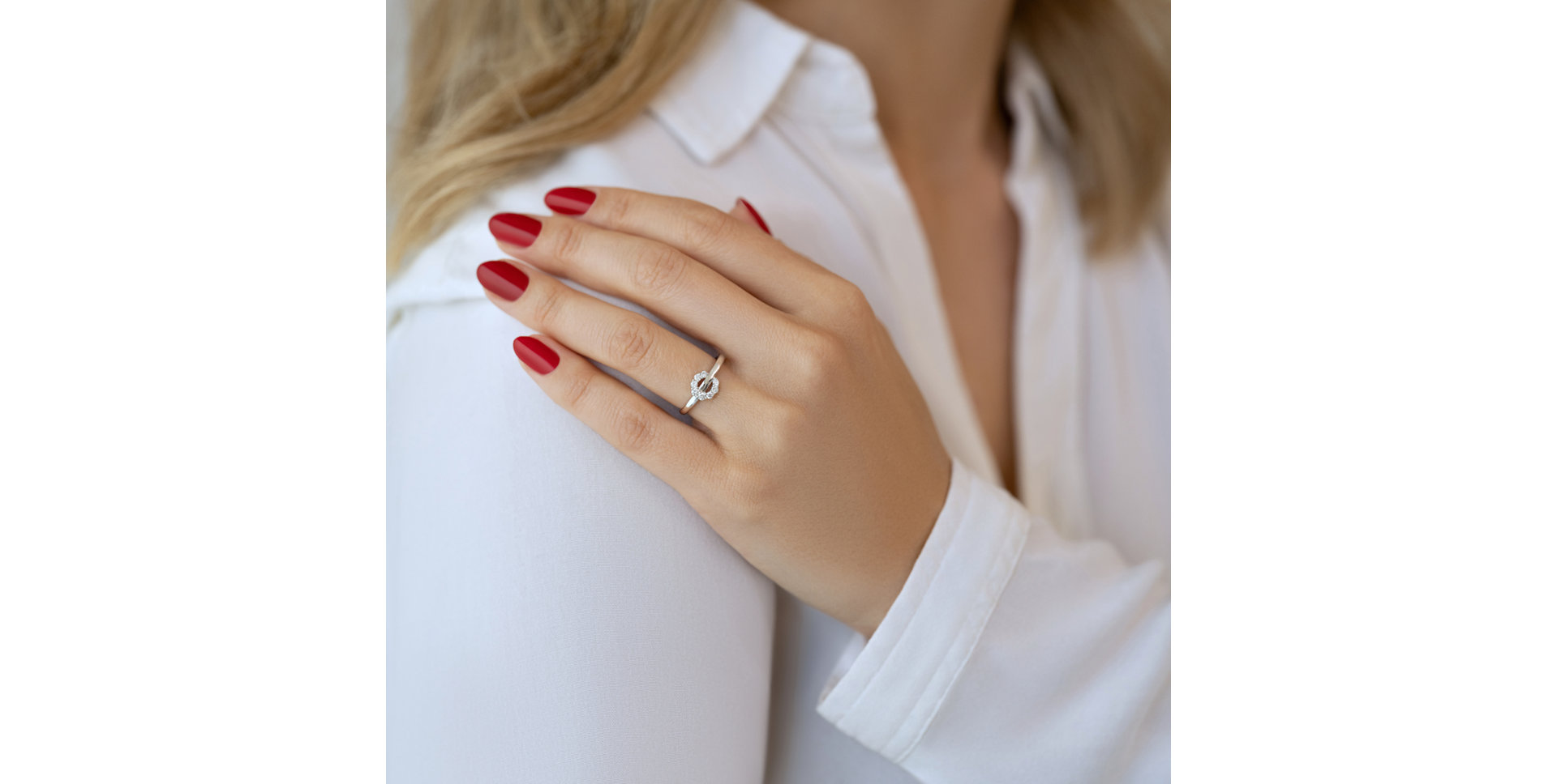 Prsteň s diamantmi Charming Circle