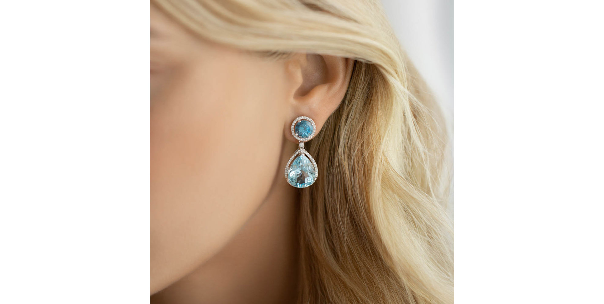 Náušnice s topásom a diamantmi Vedas