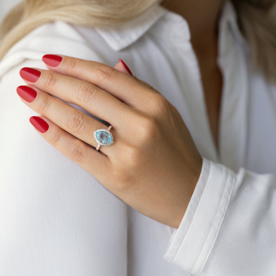 Prsteň s topásom a diamantmi Alluring Taste