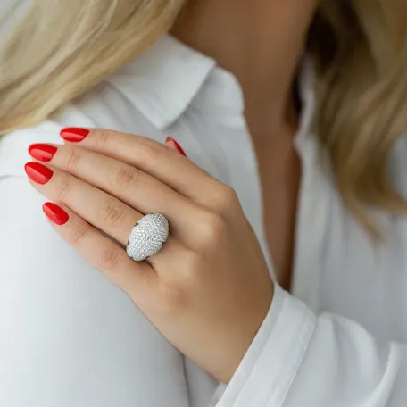 Prsteň s čiernymi a bielymi diamantmi Saleya