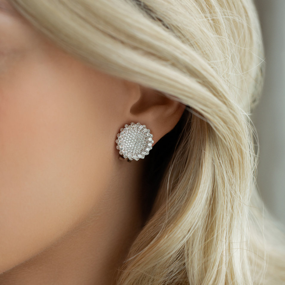 Náušnice s diamantmi Kama