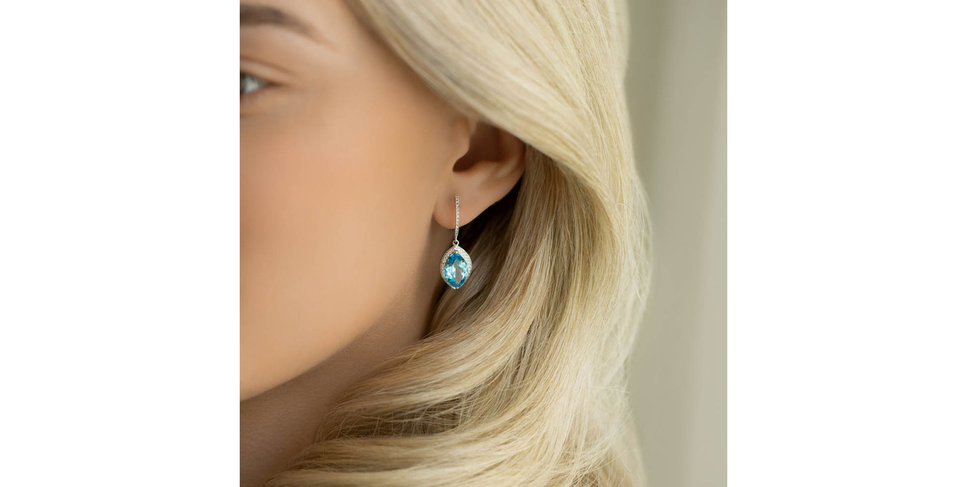 Náušnice s quartzom a diamantmi Gilded