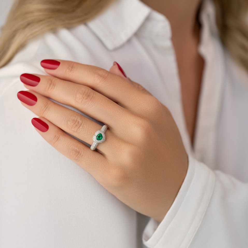 Prsteň so smaragdom a diamantmi Flamboyant Soul