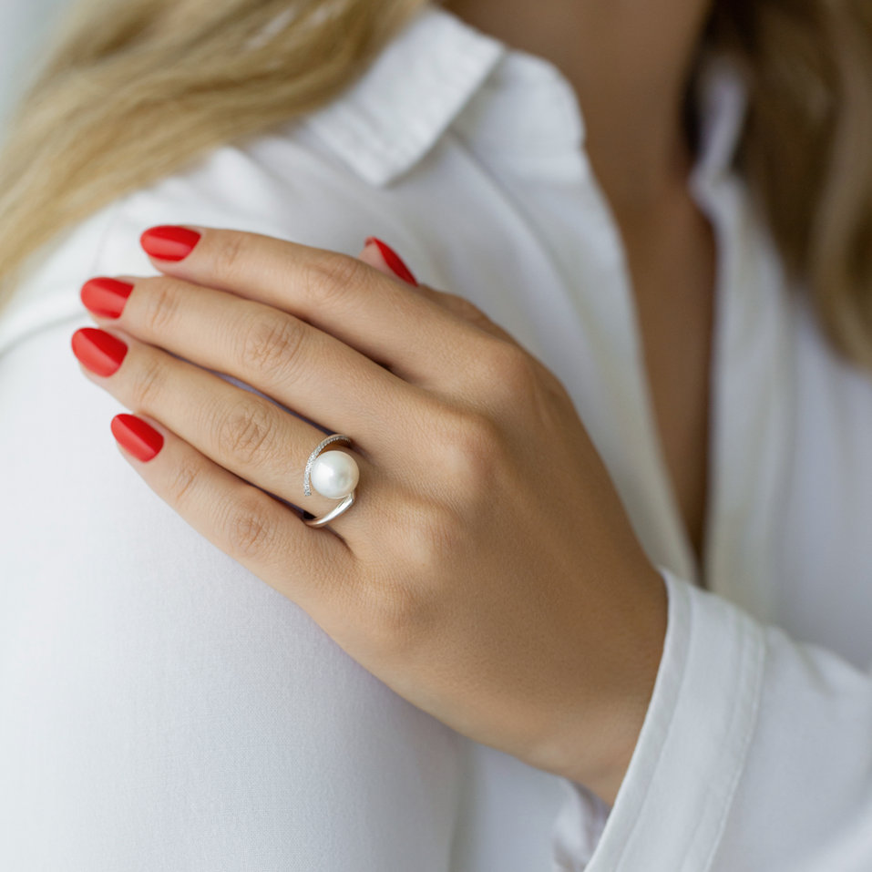 Prsteň s perlou a diamantmi Secret tear