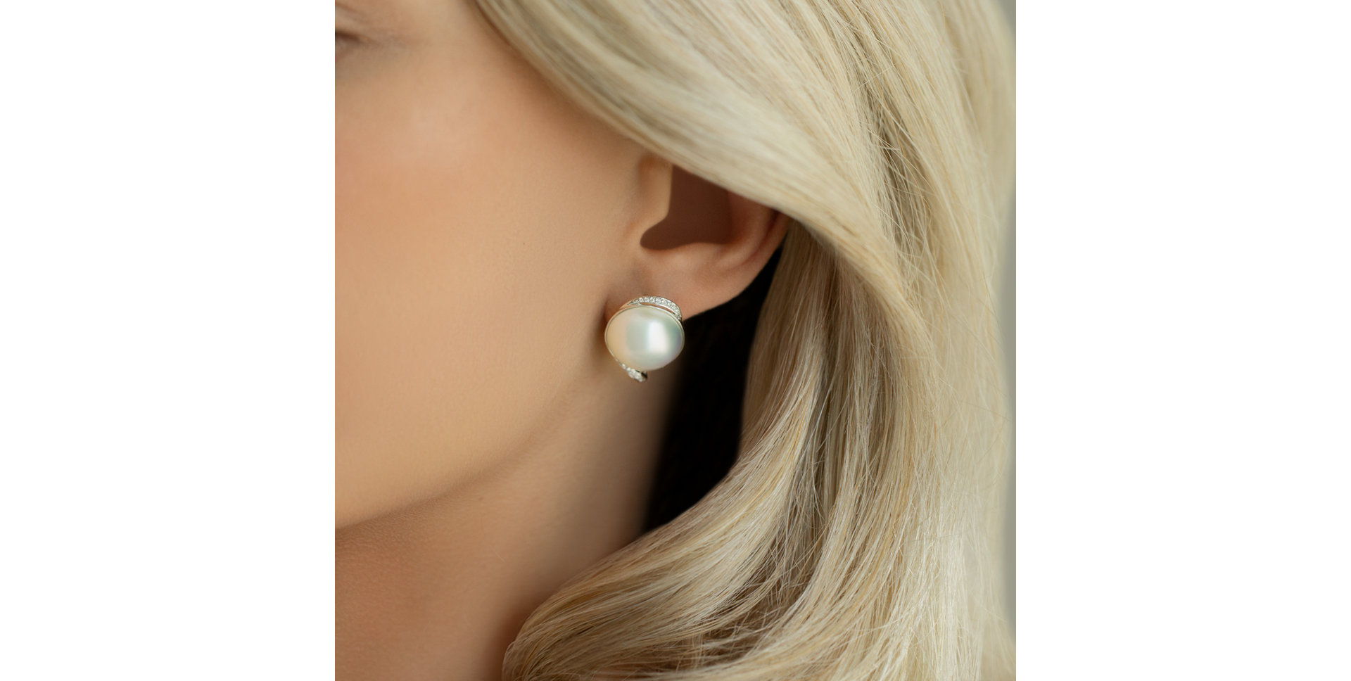 Náušnice s perlou a diamantom Pearly Melody