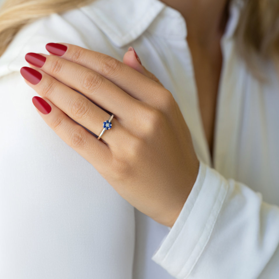 Prsteň s diamantmi a rubínmi Hollings