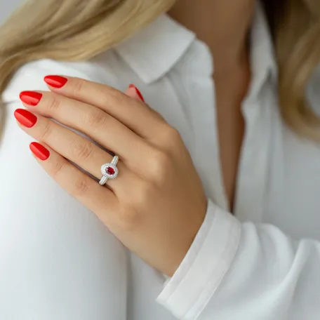 Prsteň s rubínom a diamantmi Anjelica