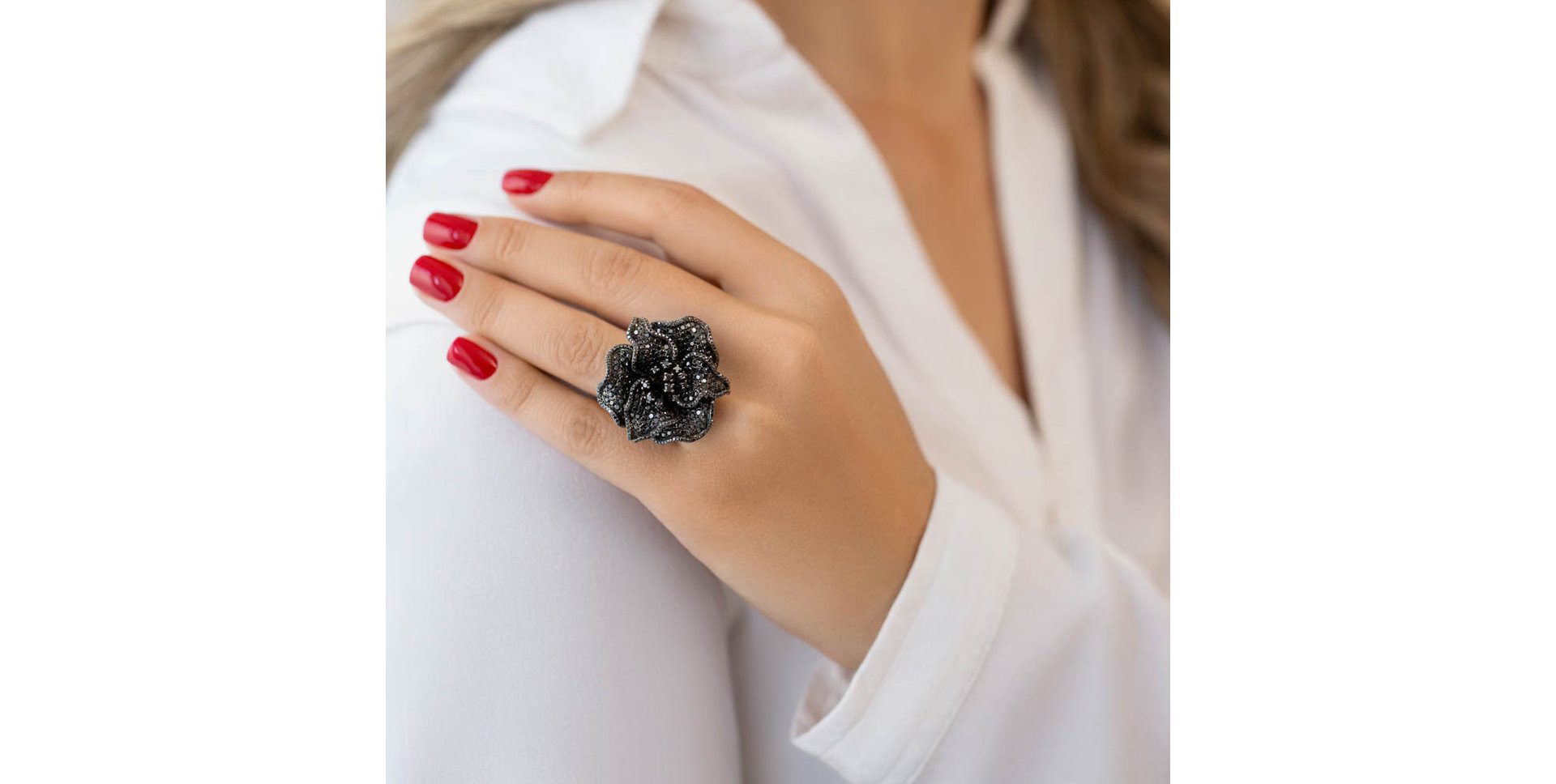 Prsteň s čiernymi diamantmi Night Eminence