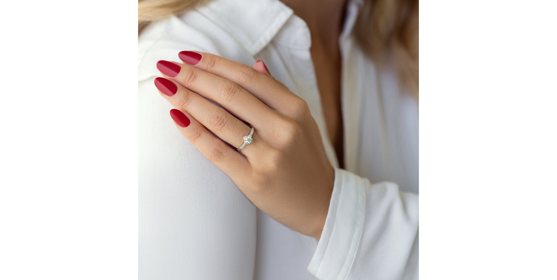 Prsteň s diamantmi Tumajina