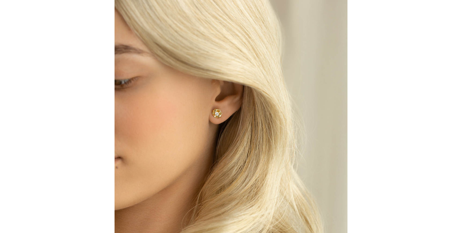 Náušnice s diamantom Beauxbatons