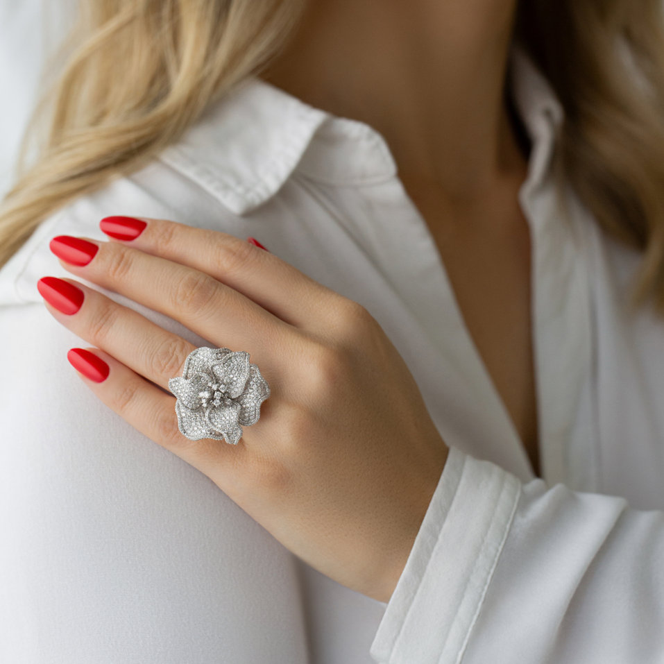 Prsteň s diamantmi Night Eminence