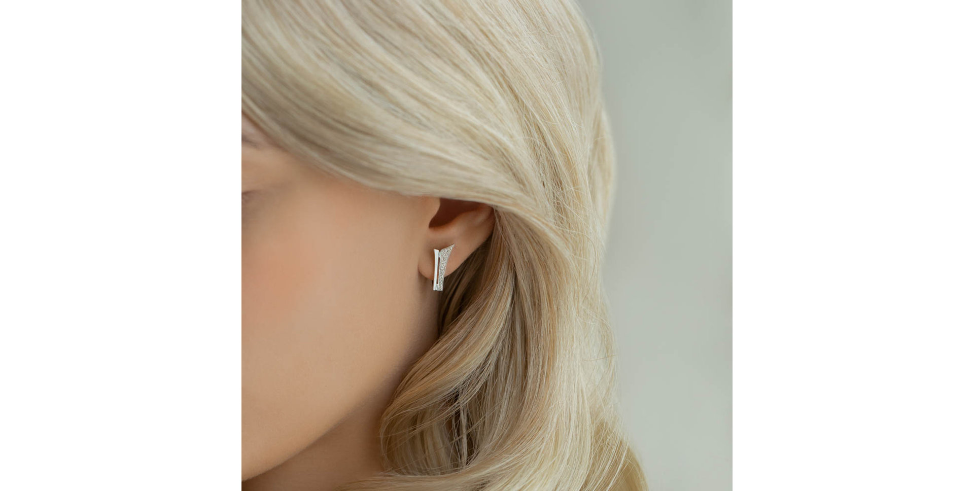 Náušnice s diamantmi Diadem Rovenna