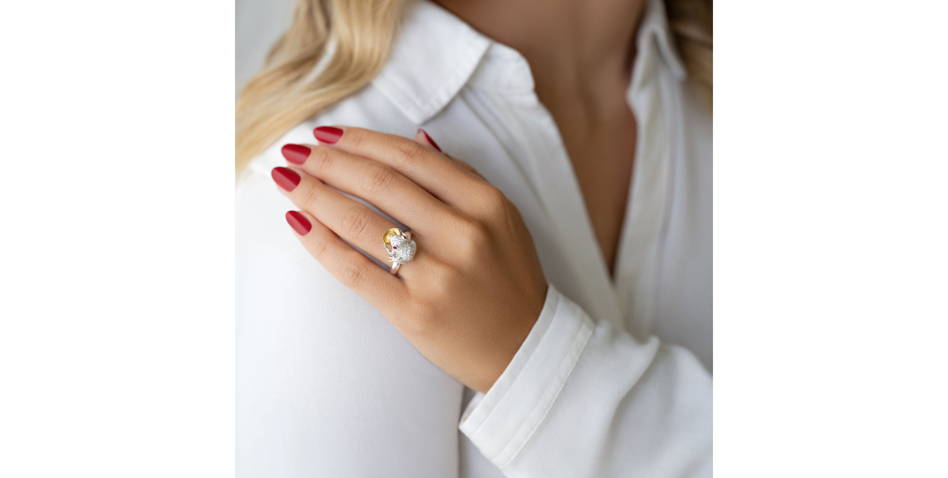 Prsteň s diamantmi, zafírmi a rubínmi Elegant Frog