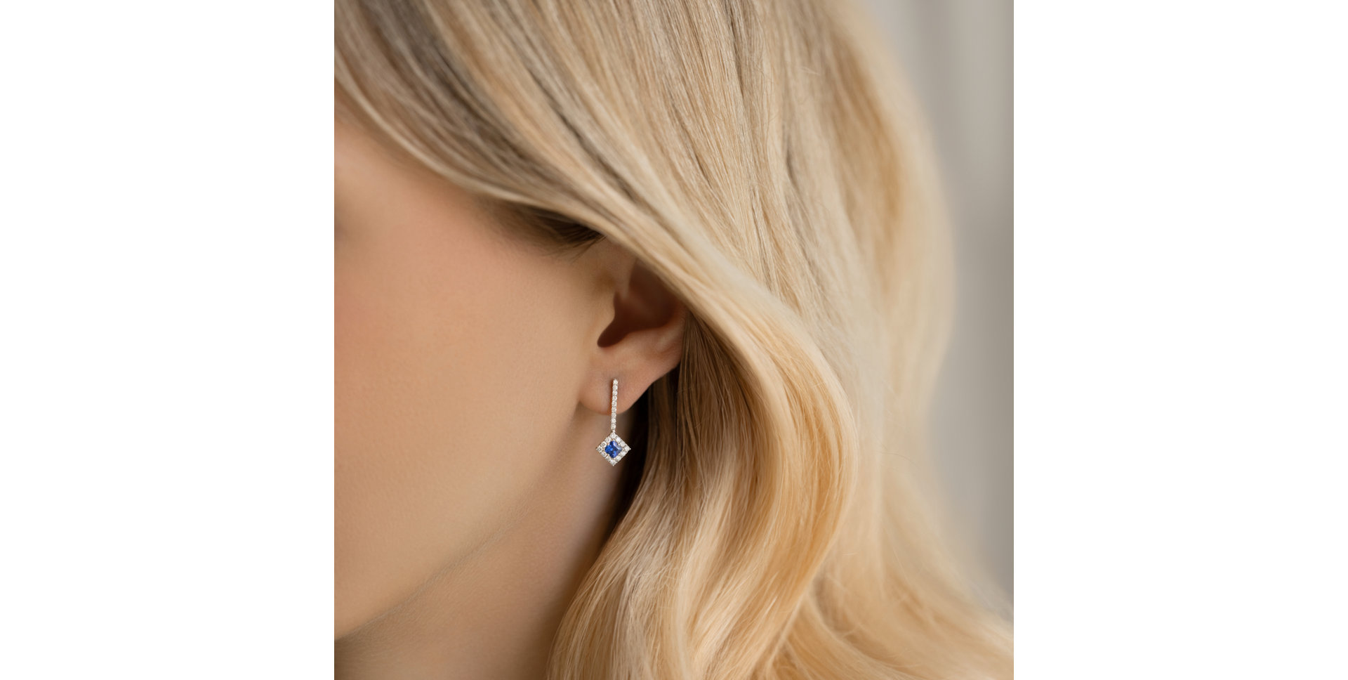 Náušnice s zafírom a diamantmi Miracle Realm