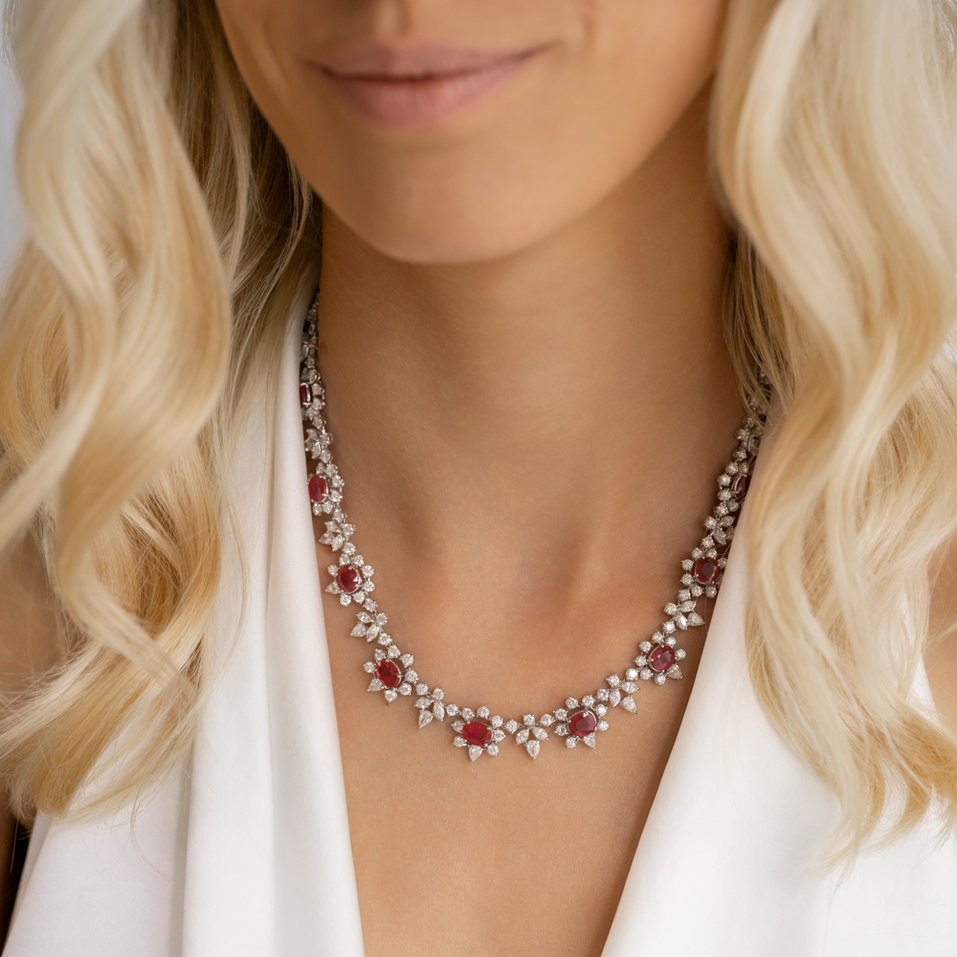 Náhrdelník s diamantmi a rubínmi Ruby Countess