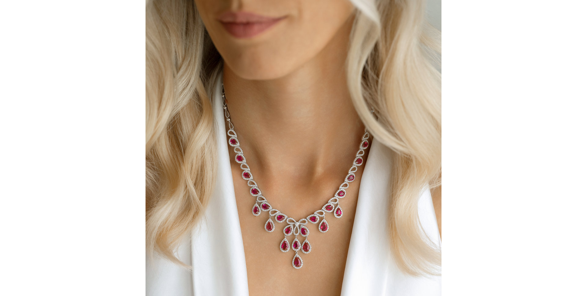Náhrdelník s diamantmi a rubínmi Renaissance Eminence