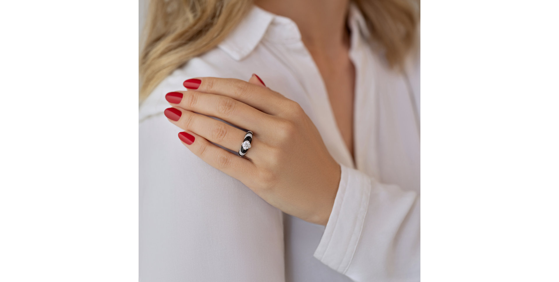 Prsteň s diamantmi a achátmi Aziza