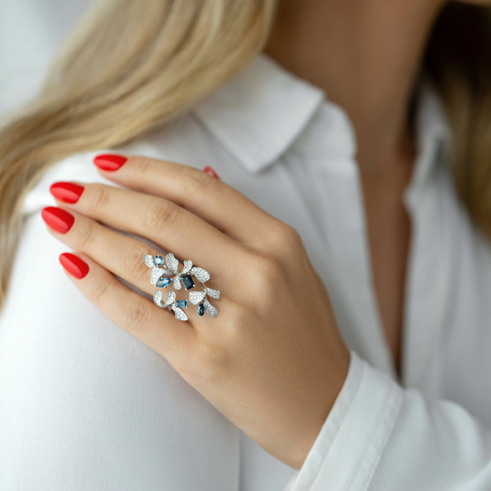 Prsteň s diamantmi a zafírmi Czarina Bloom