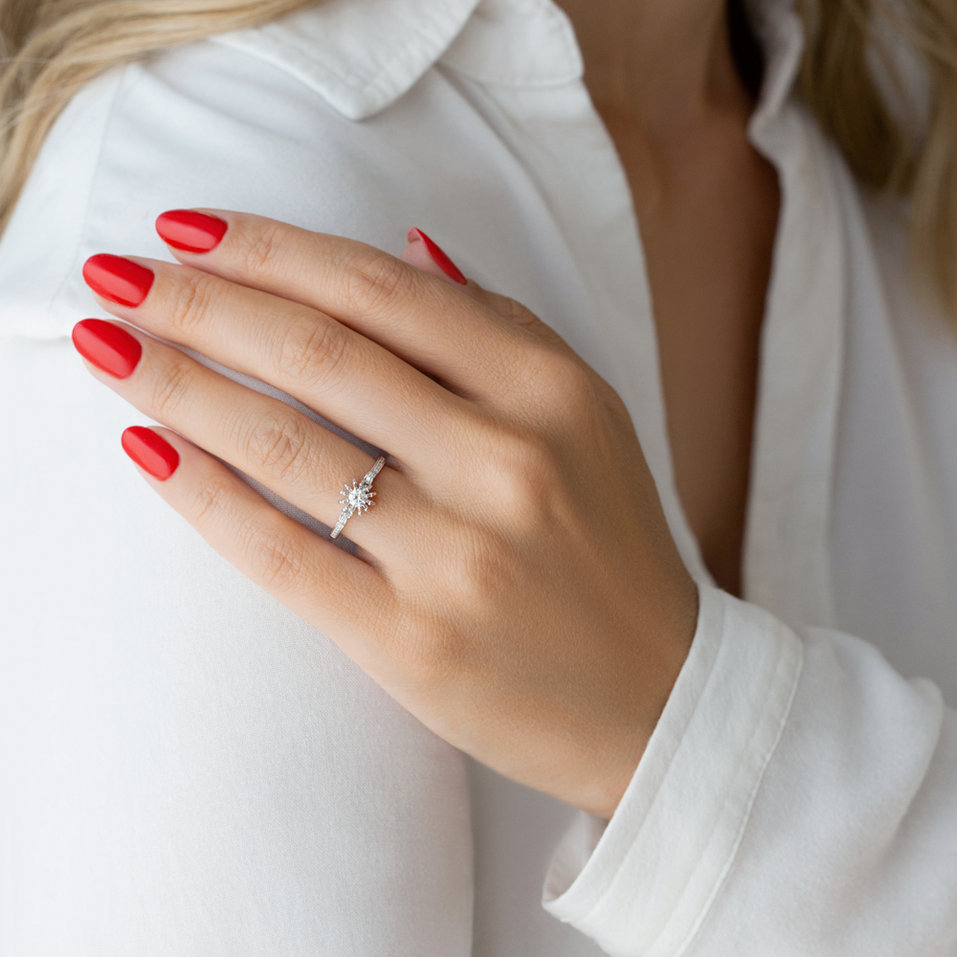 Prsteň s diamantmi Sparkle Ribbon