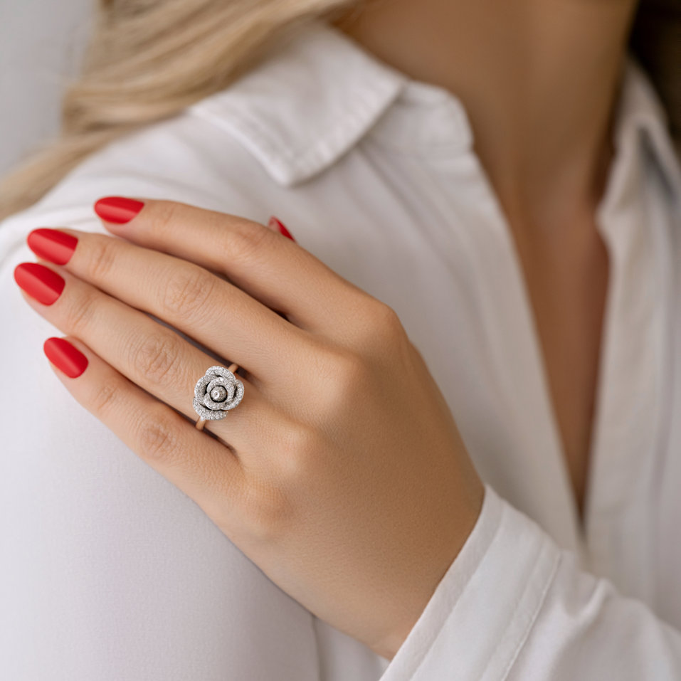 Prsteň s diamantmi Flower Princess
