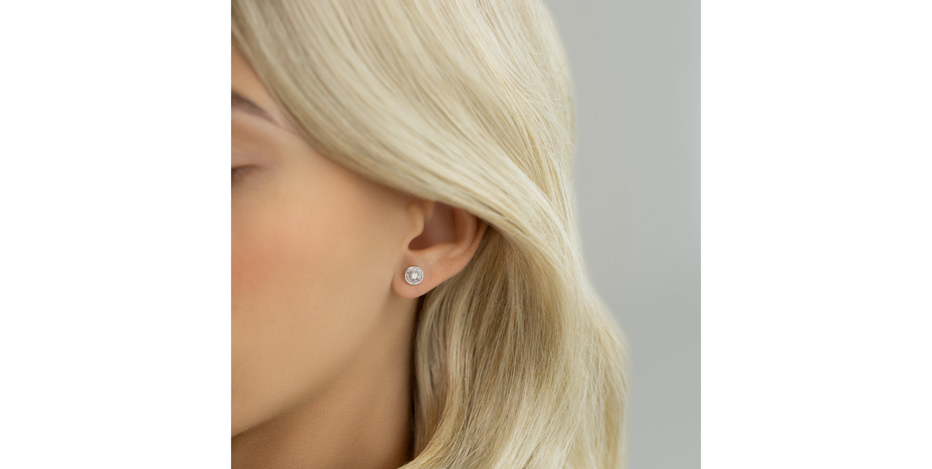 Náušnice s diamantmi Theodosie