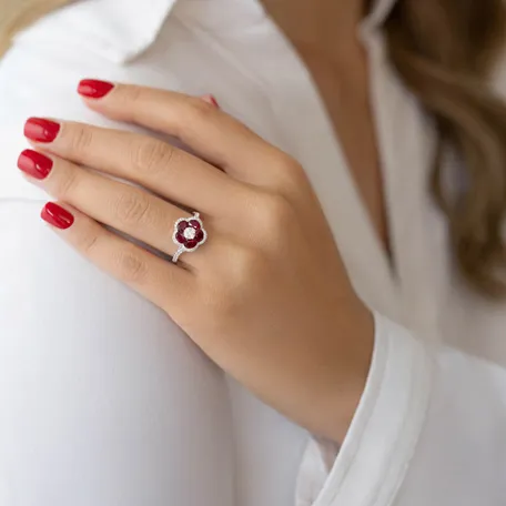 Prsteň s diamantmi a rubínmi Joelle