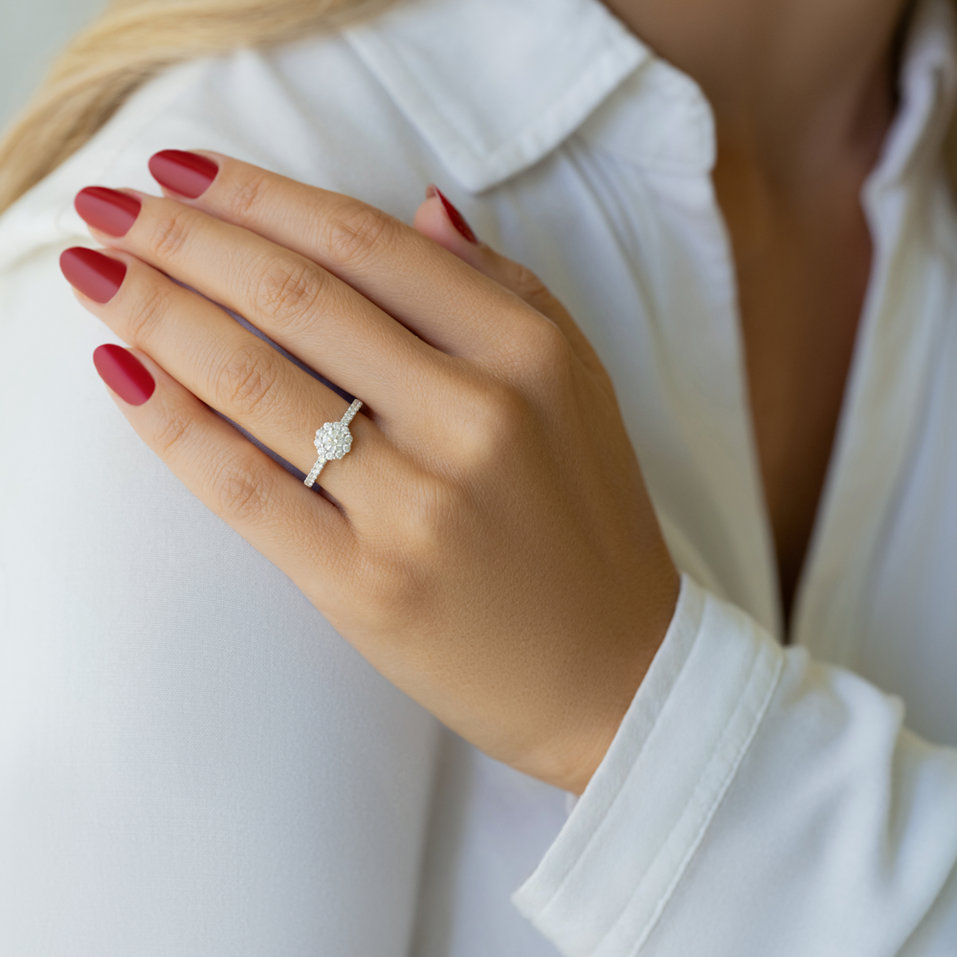 Prsteň s diamantmi Folded Floral