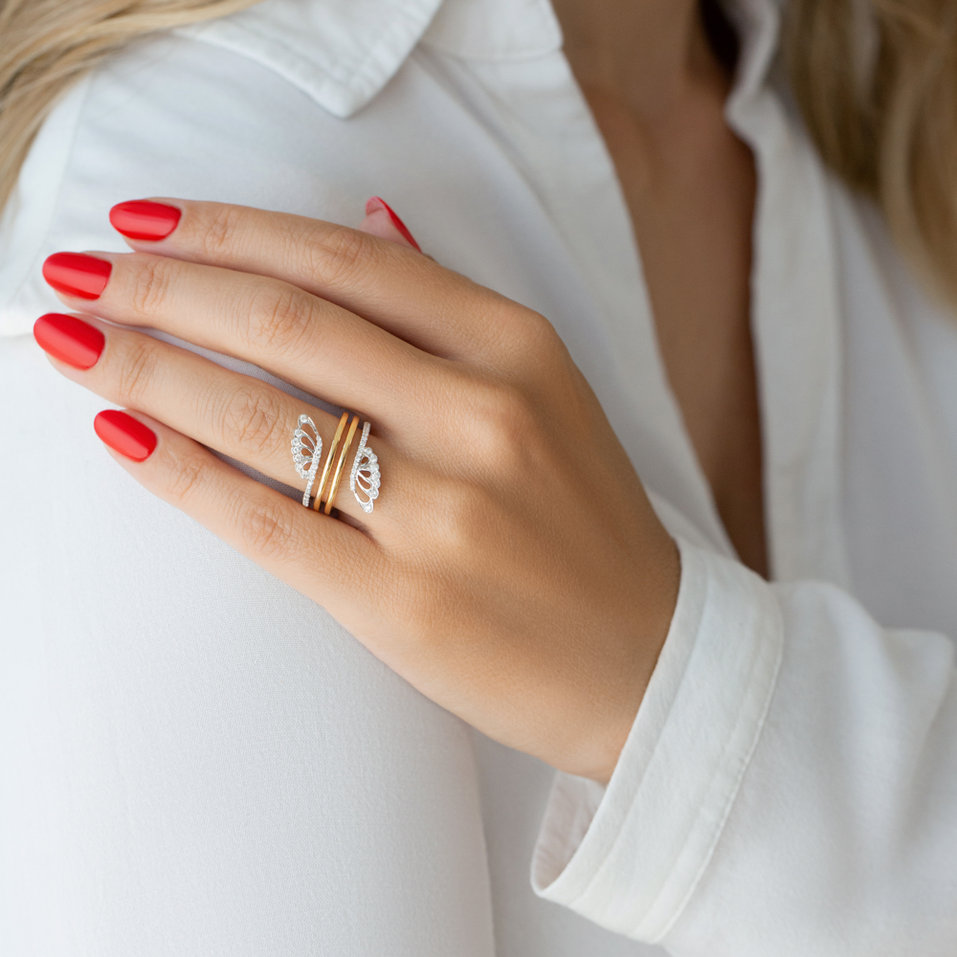 Prsteň s diamantmi Broken Butterfly