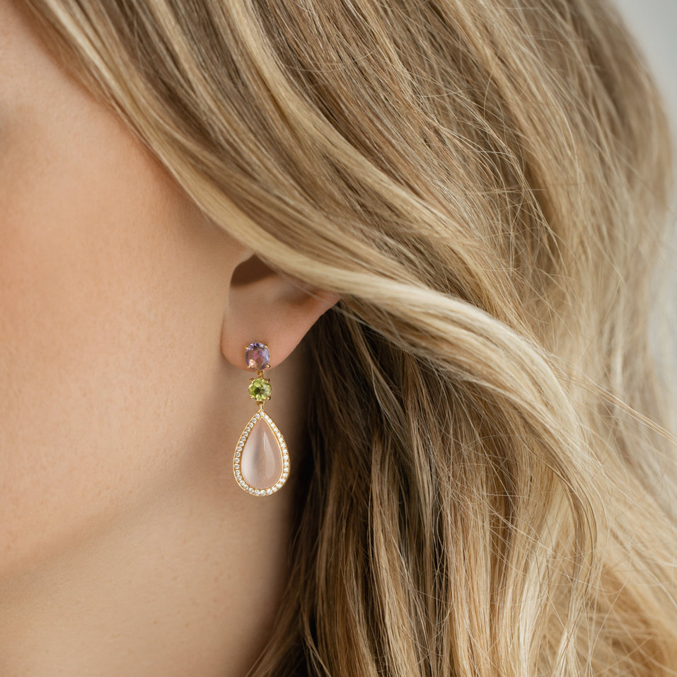 Náušnice s diamantmi, ametystom, ruženínom a peridotom Petal of Love