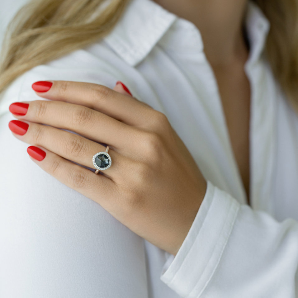 Prsteň s topásom a diamantmi Eternity Bloom